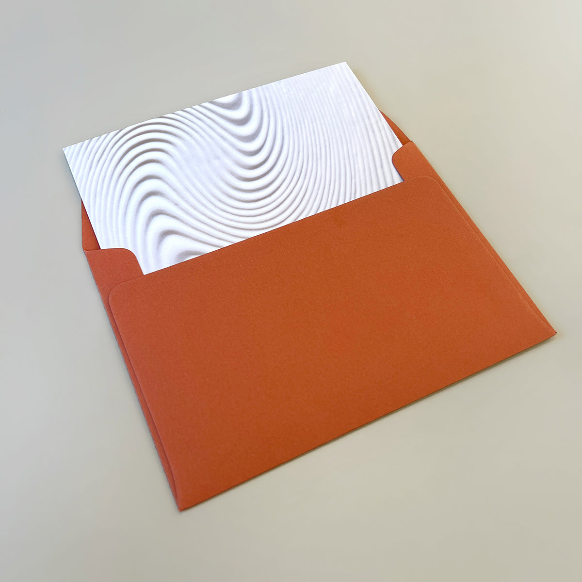 Lykønskningskort med terracotta kuvert - Struktur